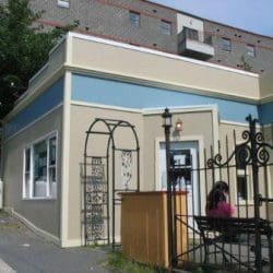 Classic Cafe East – Restaurant